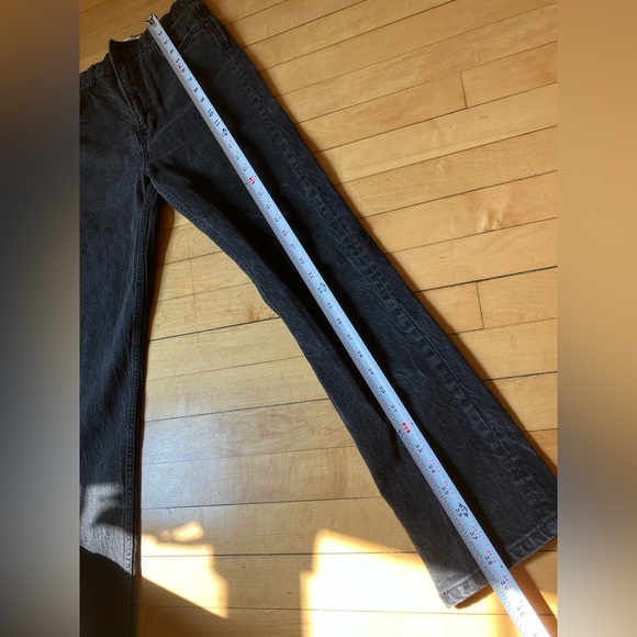 Reformation Liza Ultra High Rise Straight Jeans in Faded Black - Picture 9 of 11